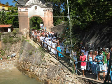Chegada ao cais Chegada da procissão ao cais do porto