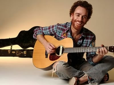 Nando Reis faz parte da programação Nando Reis faz show na Segunda Praia