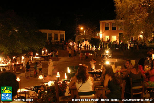 noite na praça de Morro de São Paulo noite na praça de Morro de São Paulo
